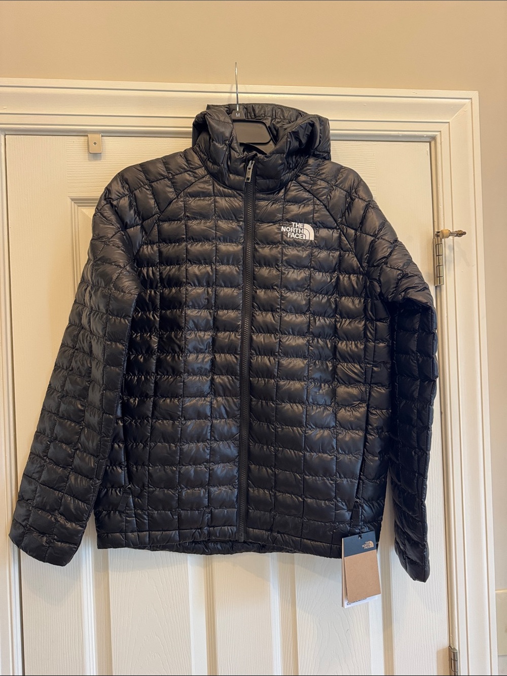 The North Face Teen Black Thermoball Hooded Packable Puffer Jacket NWT